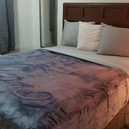 סטילווטר Hotel King Bed Hotel Room 120 Booking מראה חיצוני תמונה